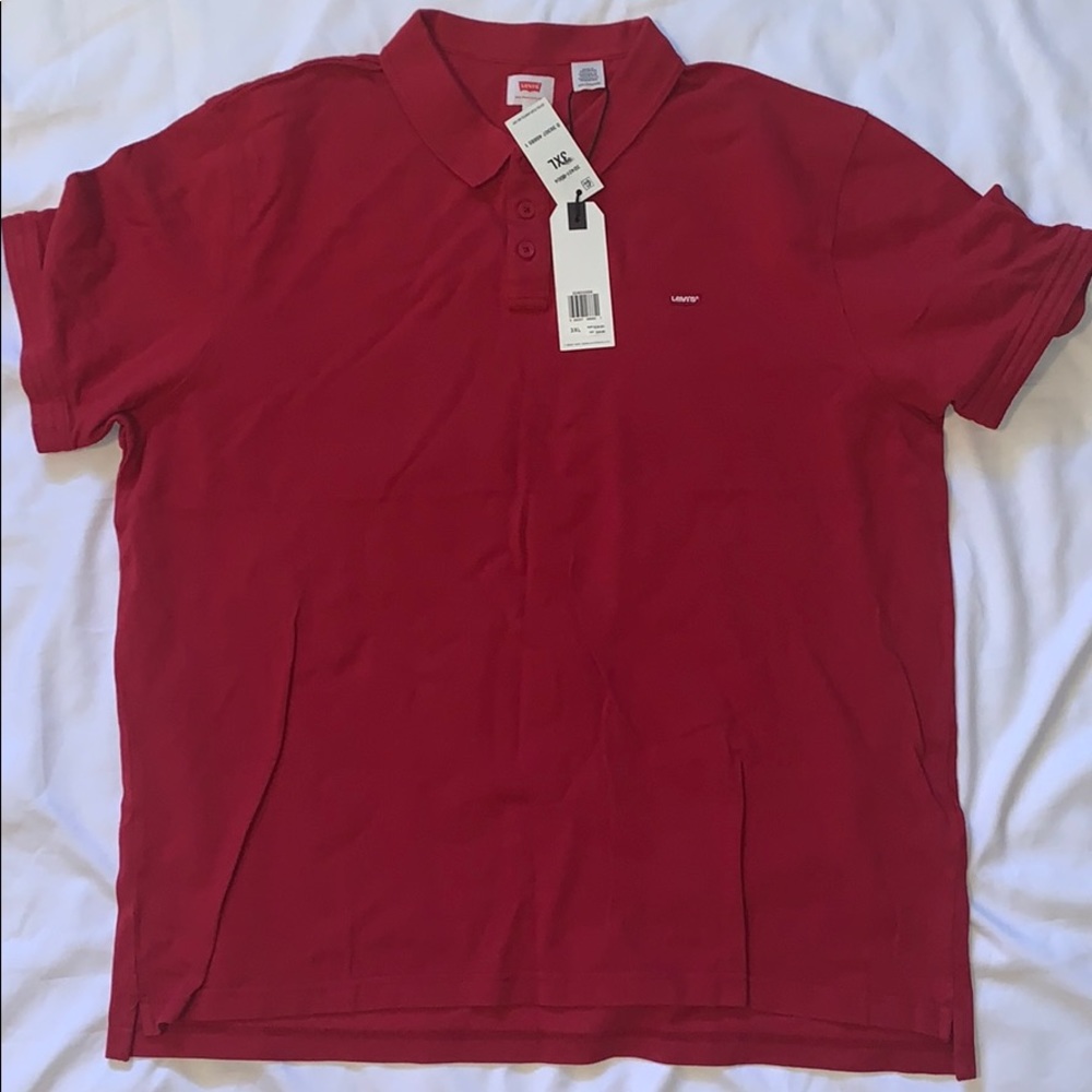 Levis’s red polo shirt